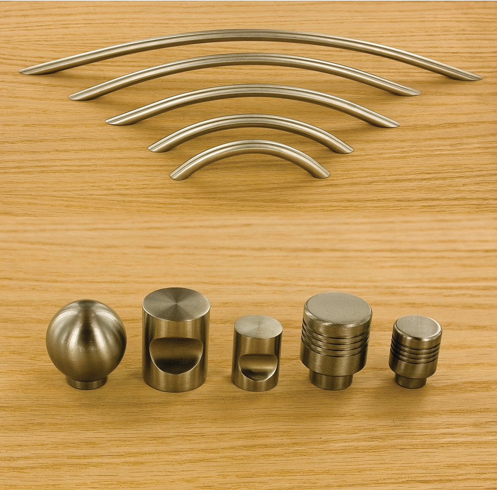 Stainless Steel Knobs & Pulls