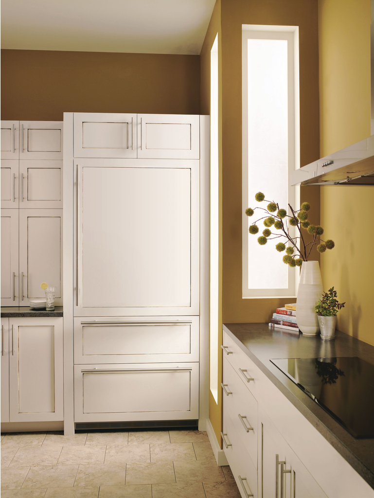 Fully Integrated Refrigerator/Freezer