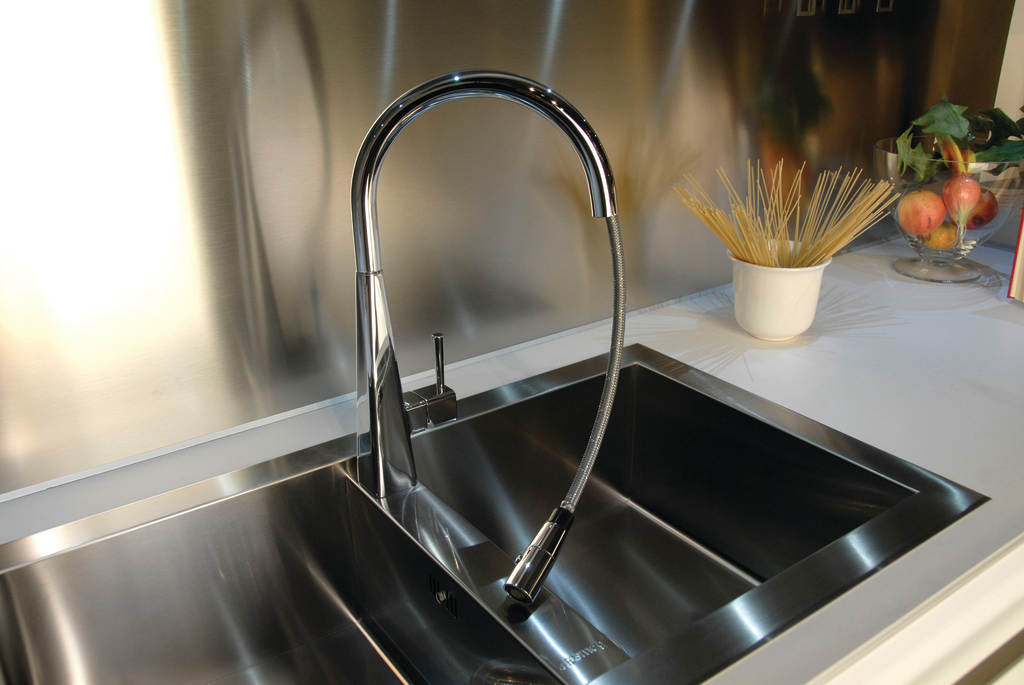 Pull-out Kitchen Faucet