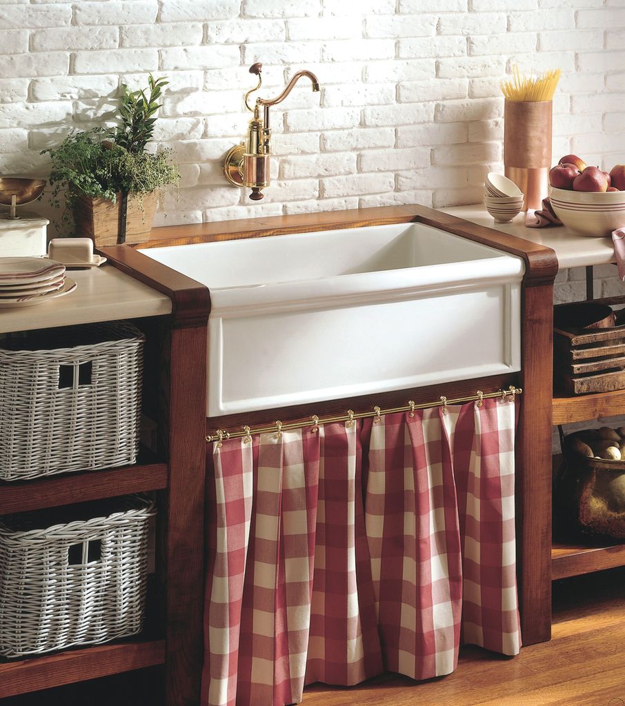 Apron Front Sinks