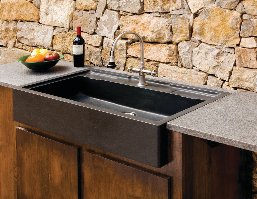 stoneforest-salus-outdoorkitch_11302845