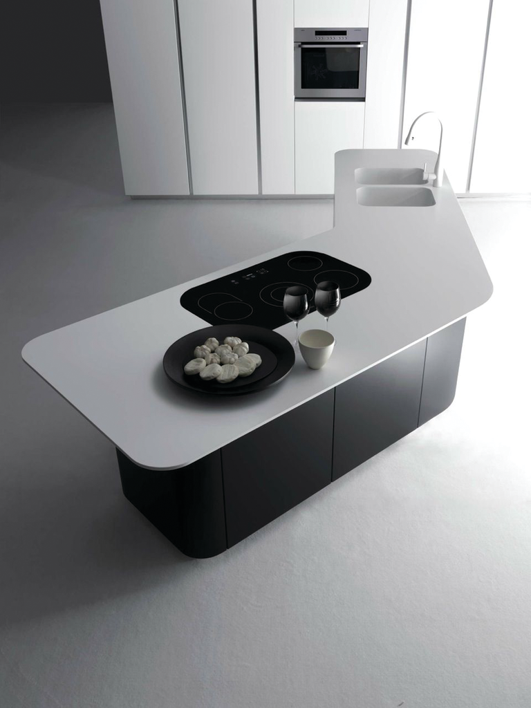 Sinuousa Kitchen Cabinets