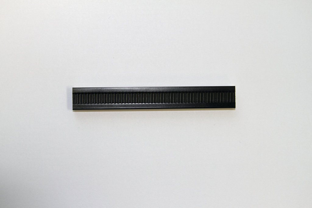 veracon-black-extremedge_11567944
