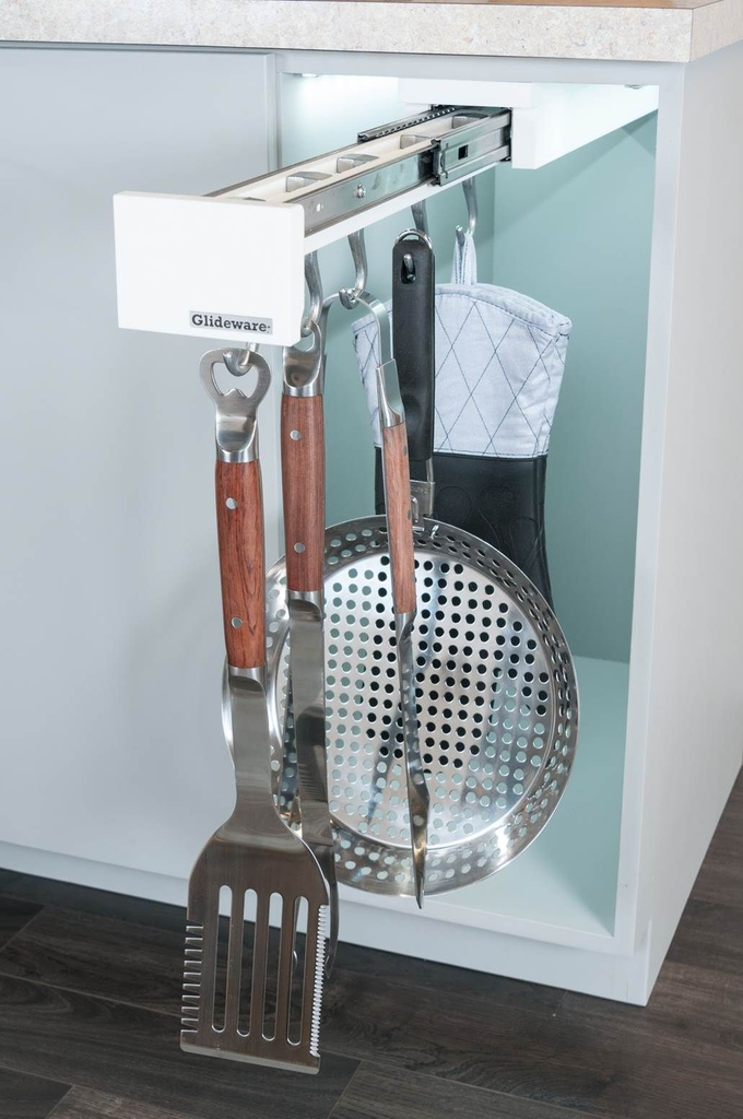 Outdoor Kitchen Cabinet Organizer