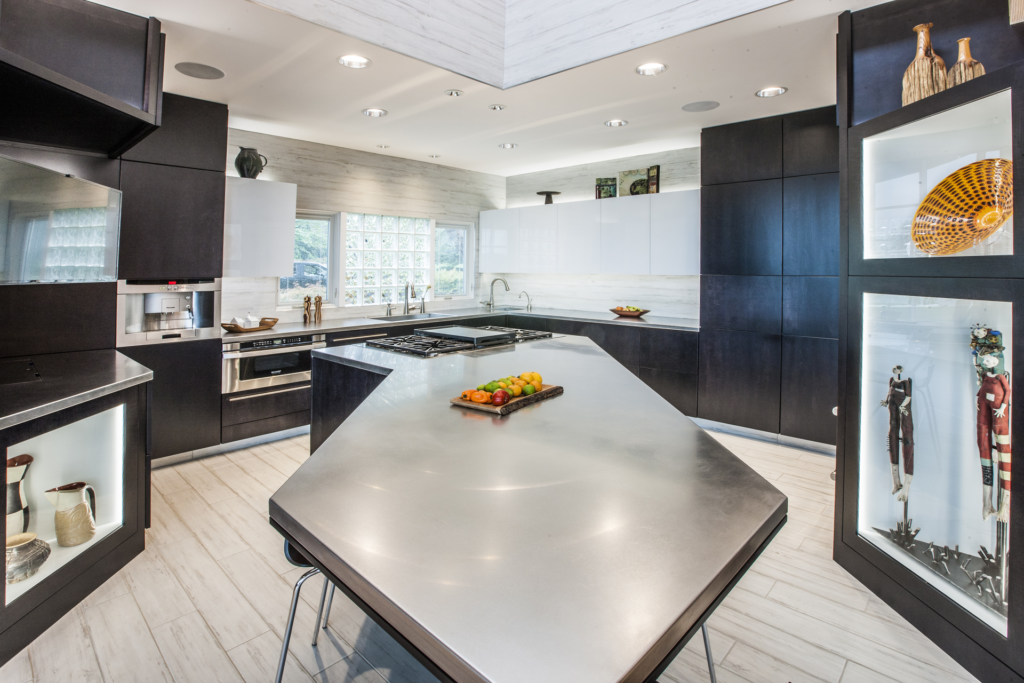 Vibra Finished Stainless Countertop