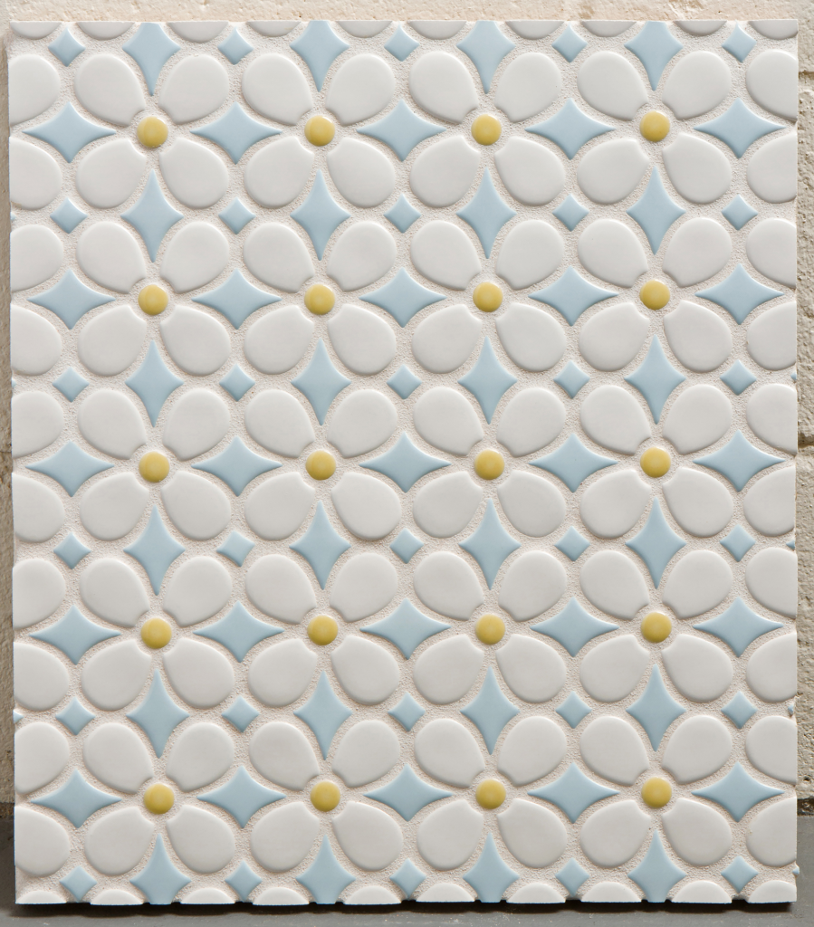 Walker_Zanger_Tilt_Daisy_Mosaic_Sunshine_Blend.564c9a1a0c1ce