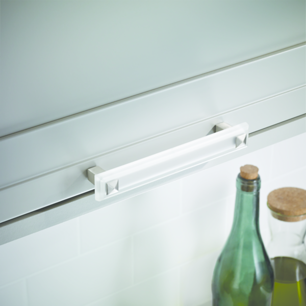 Kaley Decorative Hardware