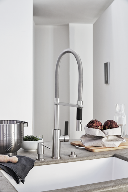 Corsano Kitchen Faucet