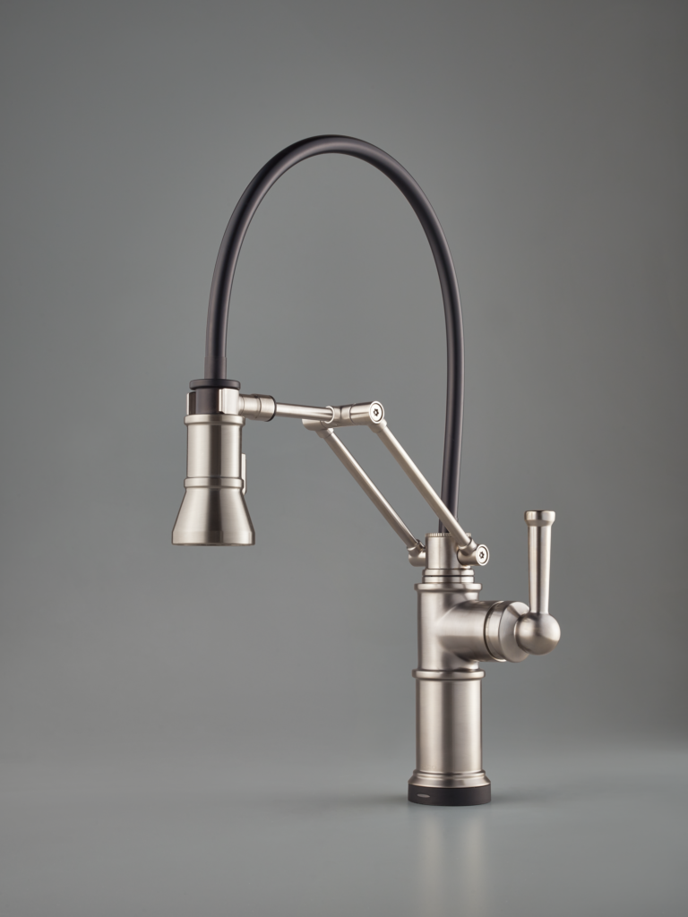 Single Handle Articulating Faucet