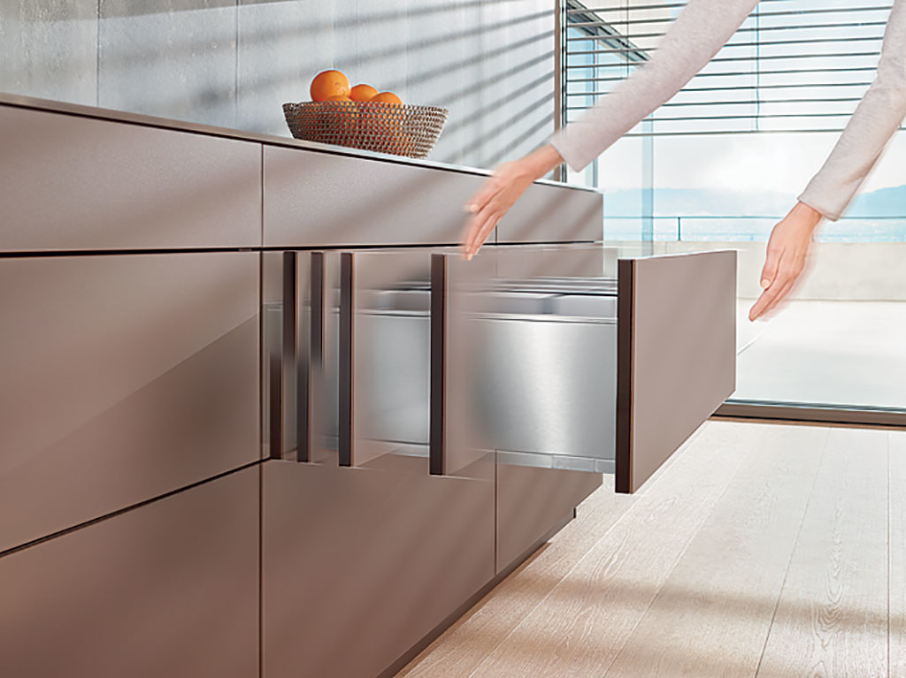 Tip-On Blumotion for Legrabox