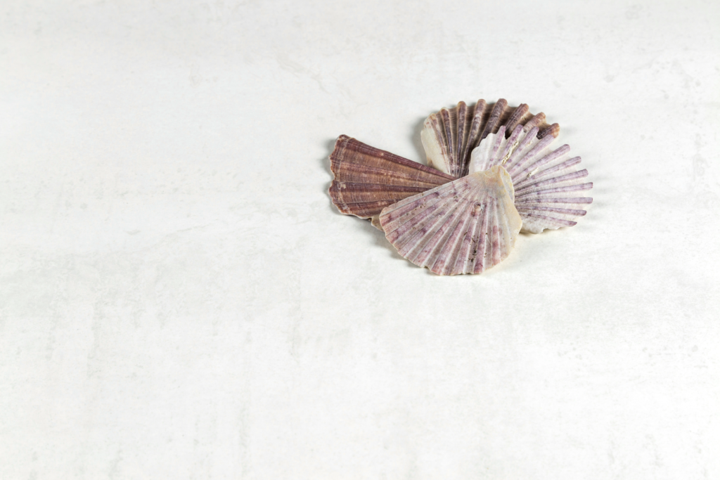 Material imprinted with metal details