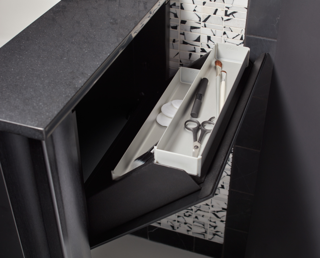 Robern_Balletto_ArticulatingStorage.56c4bf4660999