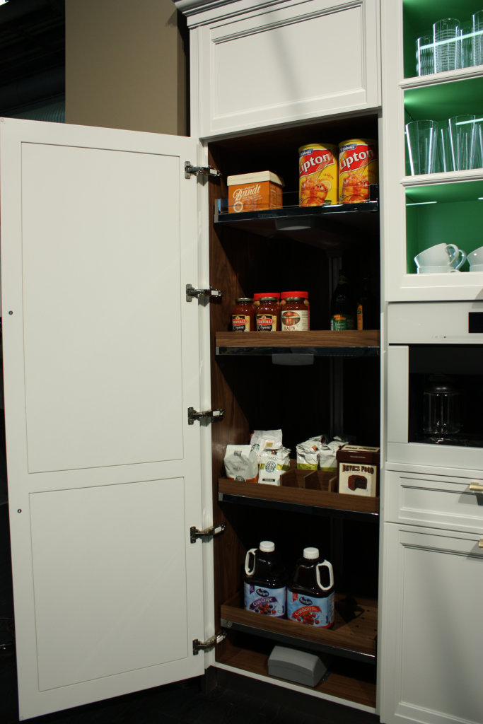 Rutt_ADDS_2016_Exeter_Pantry_Open_2.5745bc451ddf9