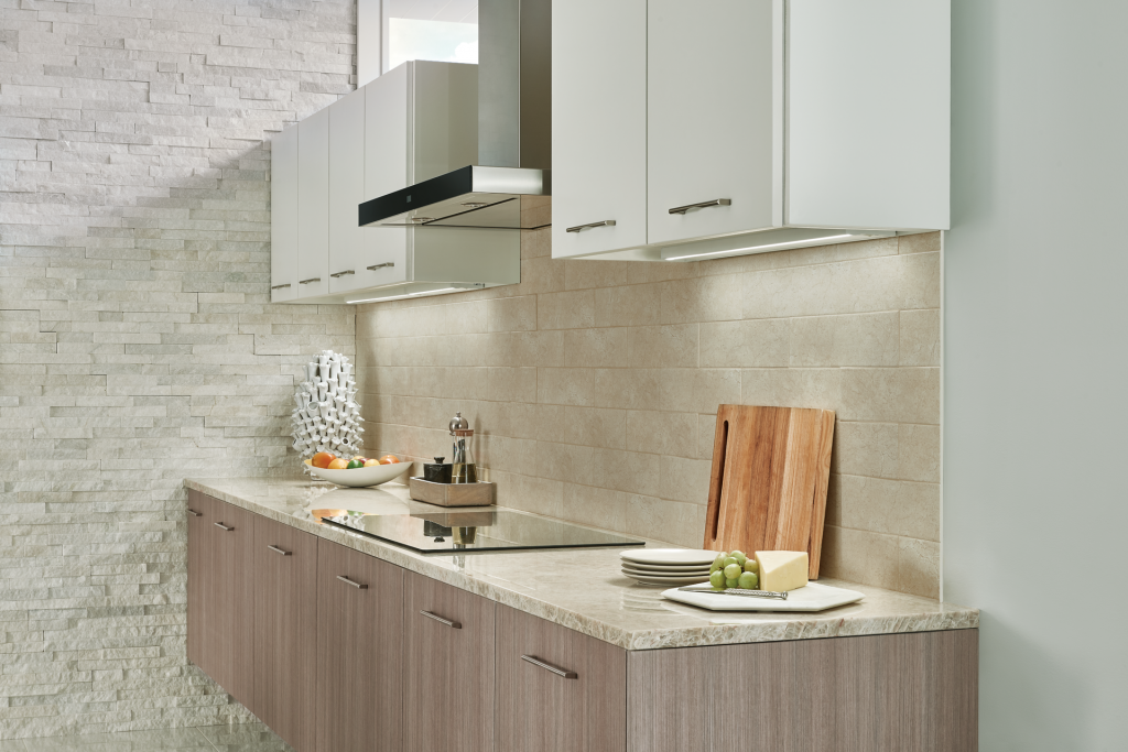 8U30K12WHT_8U30K30WHT_6T116S30WH_Kitchen_UndercabinetOn.5755e90b6dd0e