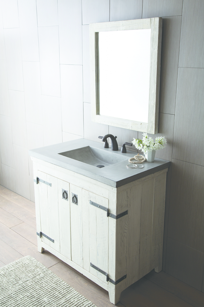 Palomar Americana Vanity