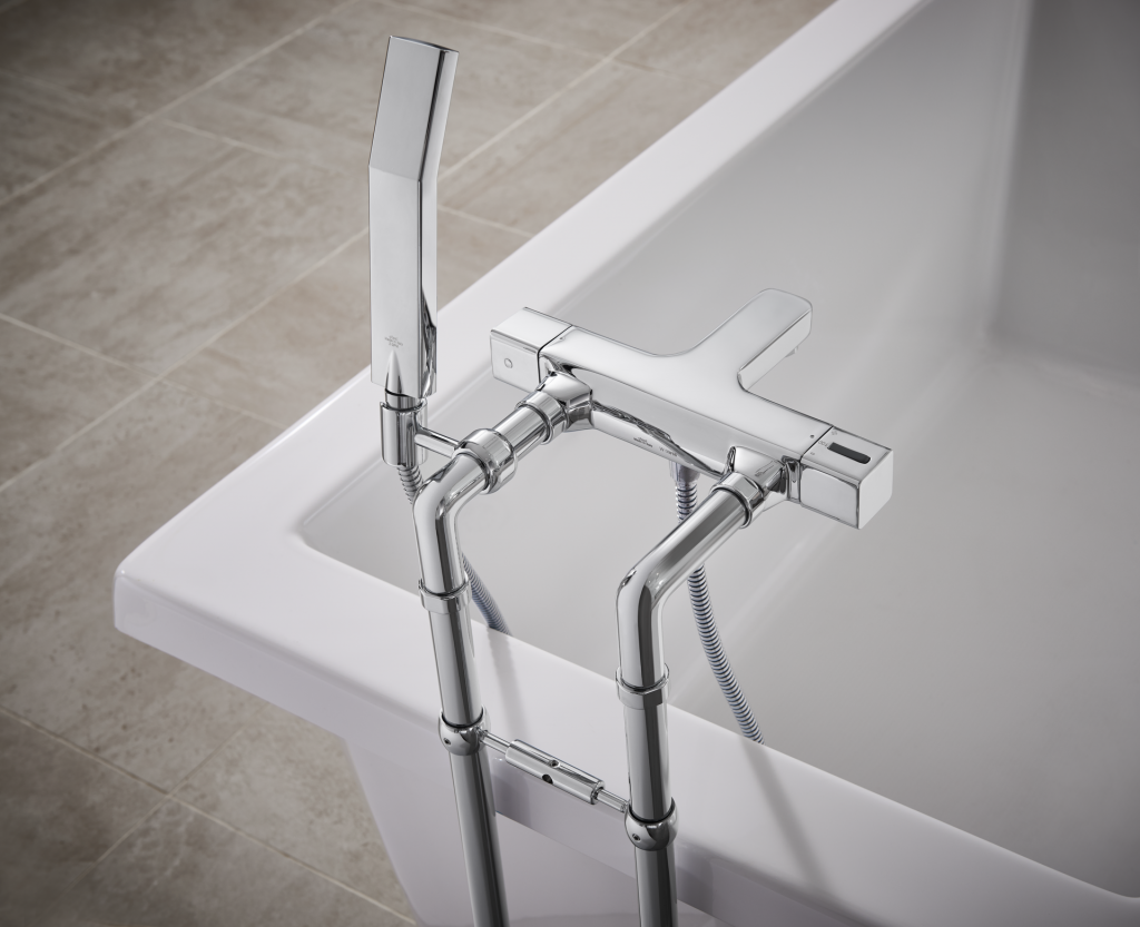 Quartile Tub Filler