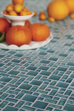 Monochromatic Glass Tiles