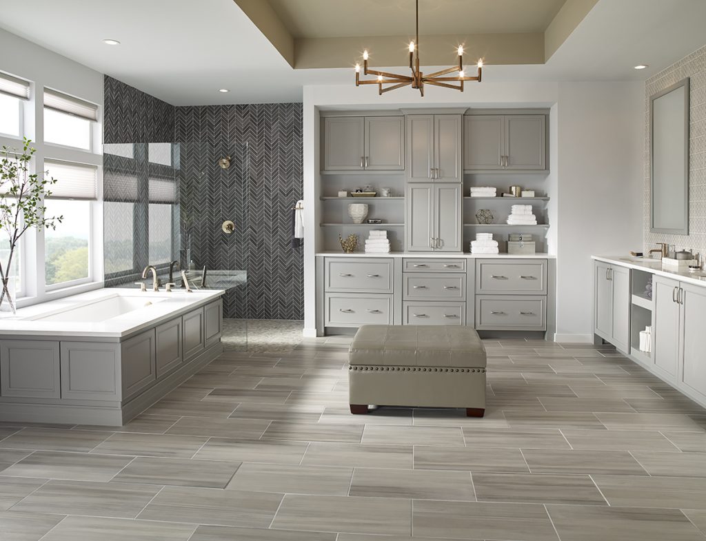 msinternational_Watercolor Grigio Floor – Watercolor Graphite shower wall