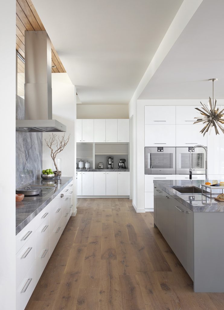 Kitchen-Side-View