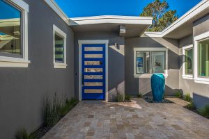 Mid-Century Modern Ages Gracefully
