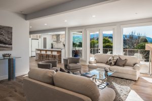 Mid-Century Modern Ages Gracefully
