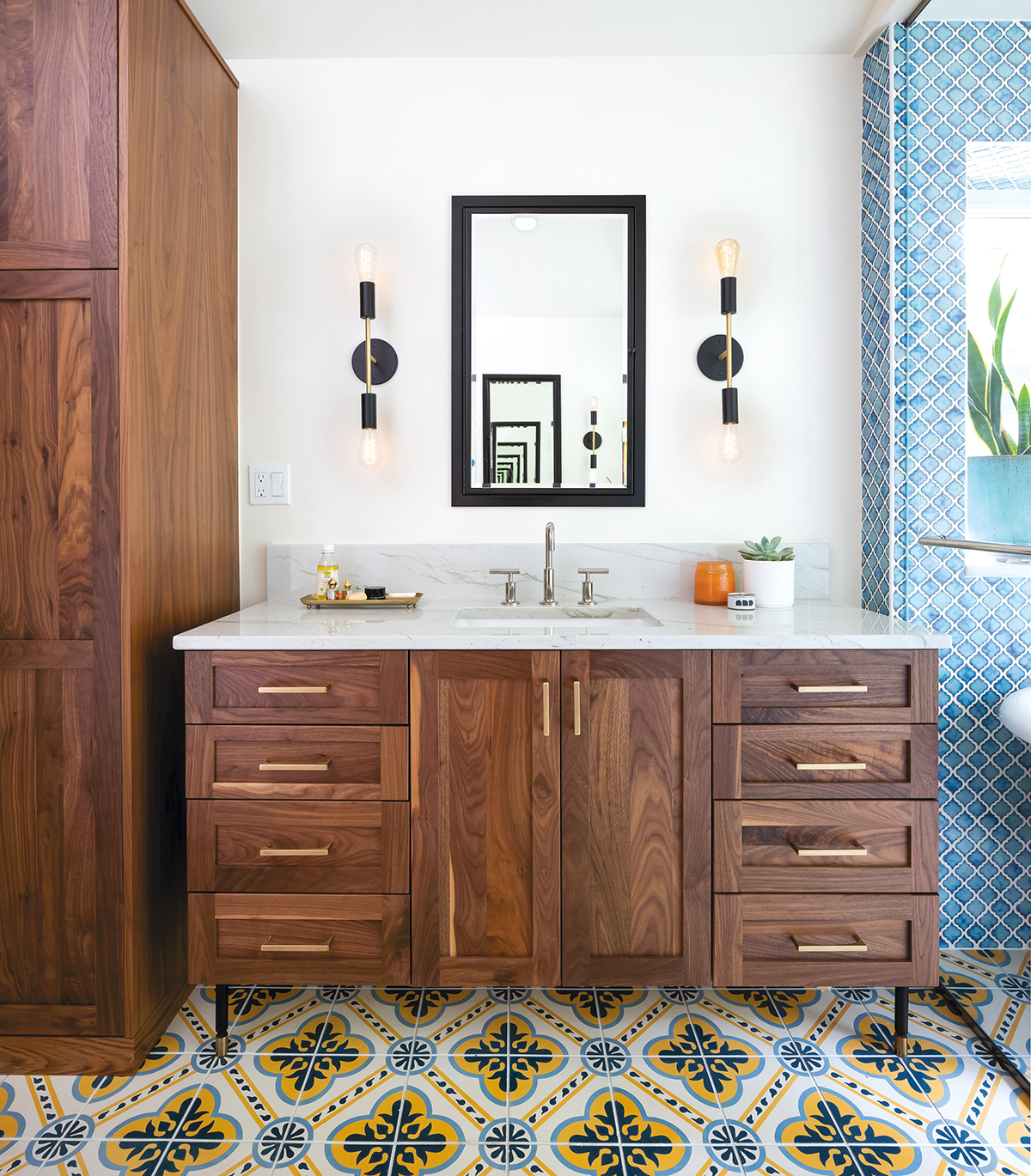 A Small Bathroom that is BIG on Organization - 1891 bathroom remodel!