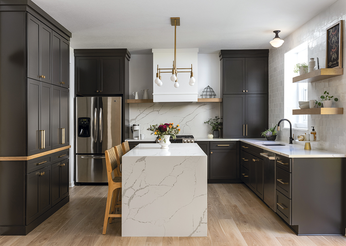 Kitchen Renovation featuring Silestone Arcilla Red Quartz